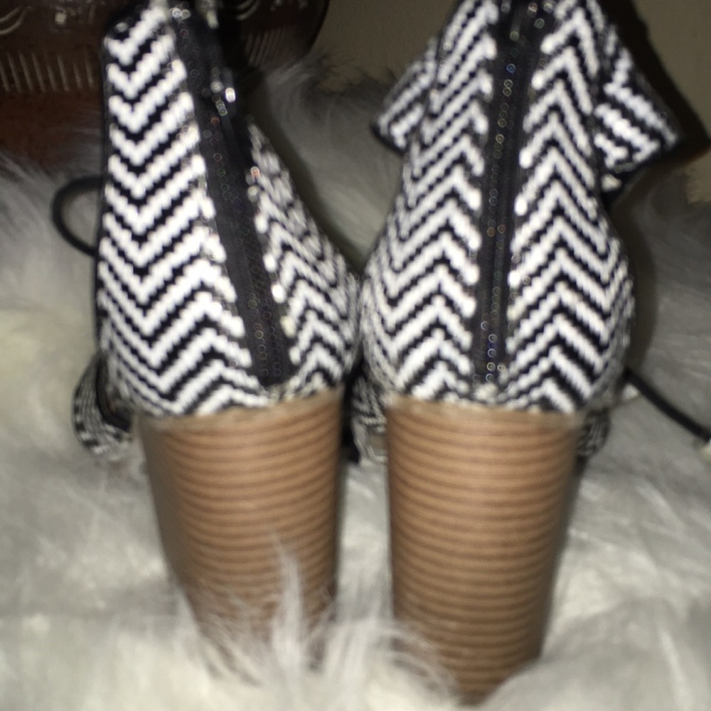 New Women’s Indigo wedges - Picture 3 of 4